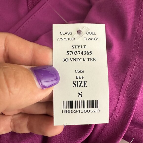 NWT White House Black Market 3/4 Sleeve V Neck Tee Baie Small #WHBM4 - Picture 7 of 10